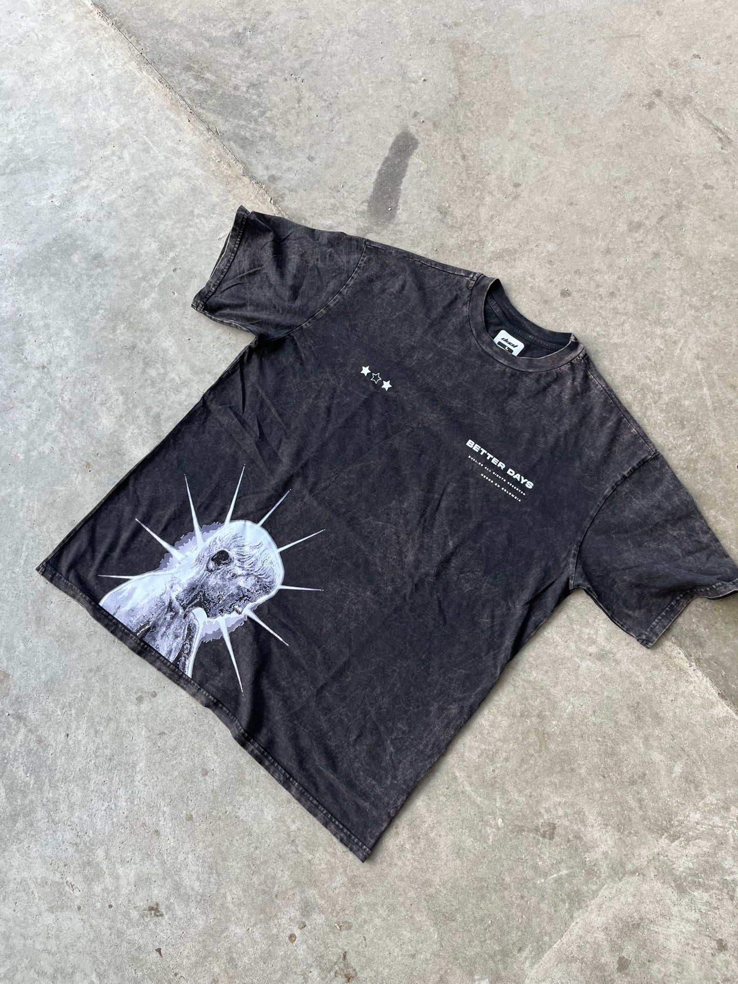 CAMISETA ACID WASH RESURGENCE