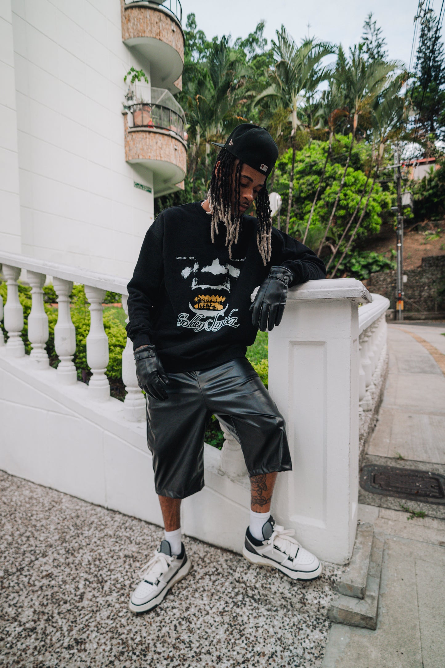 CREWNECK GOLDEN SMILEZ