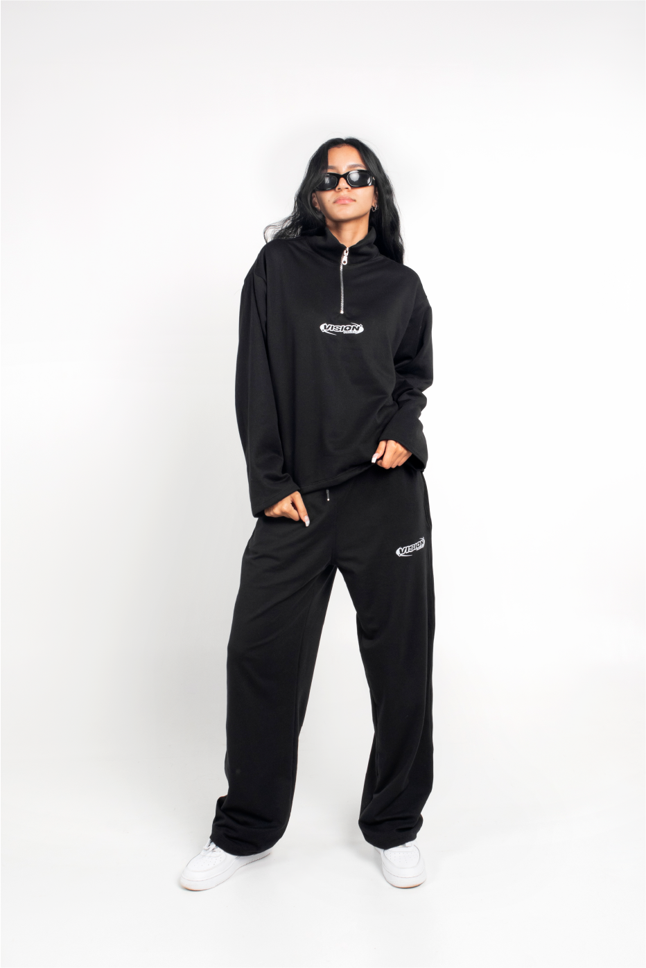 SUDADERA NEGRA VISION