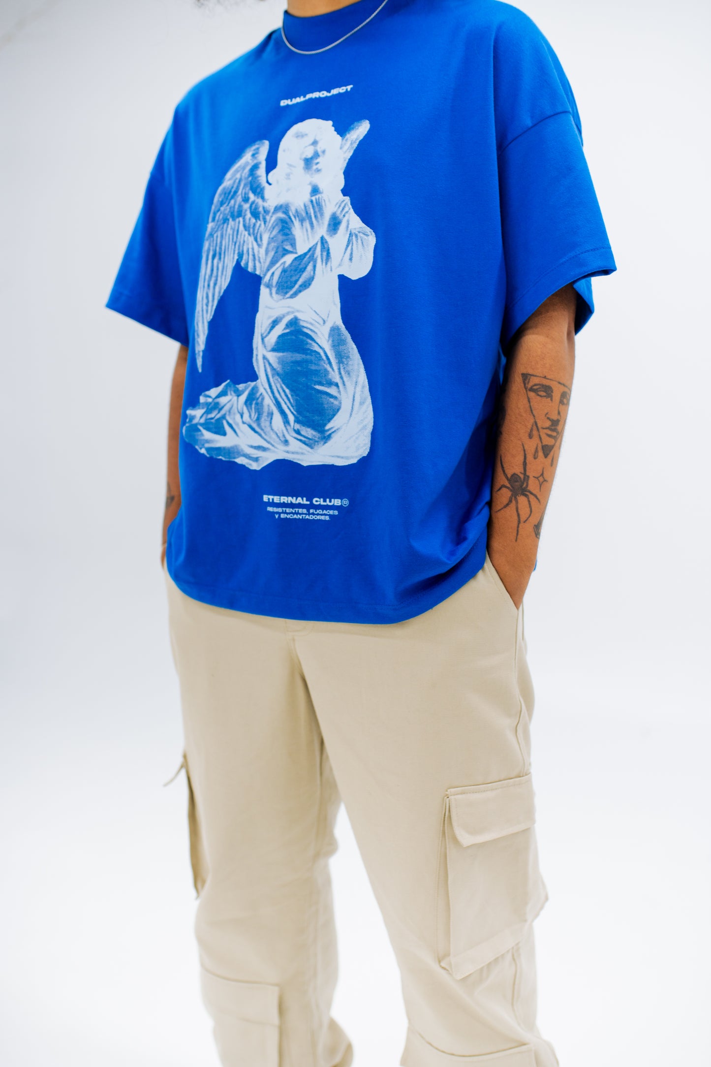 Camiseta prayer azul